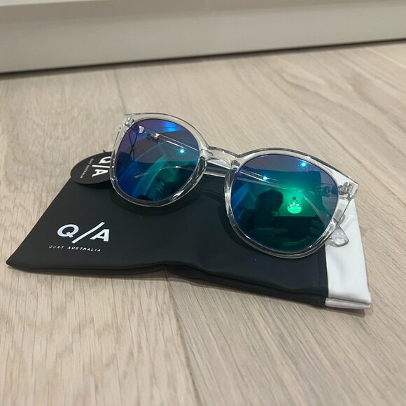 BNWT Quay Australia Dixi Clear Sunglasses - Picture 5 of 7